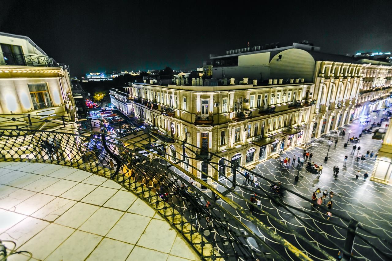 Апартаменты VIP Apartment On Shaurma 6 Rooms Баку-4