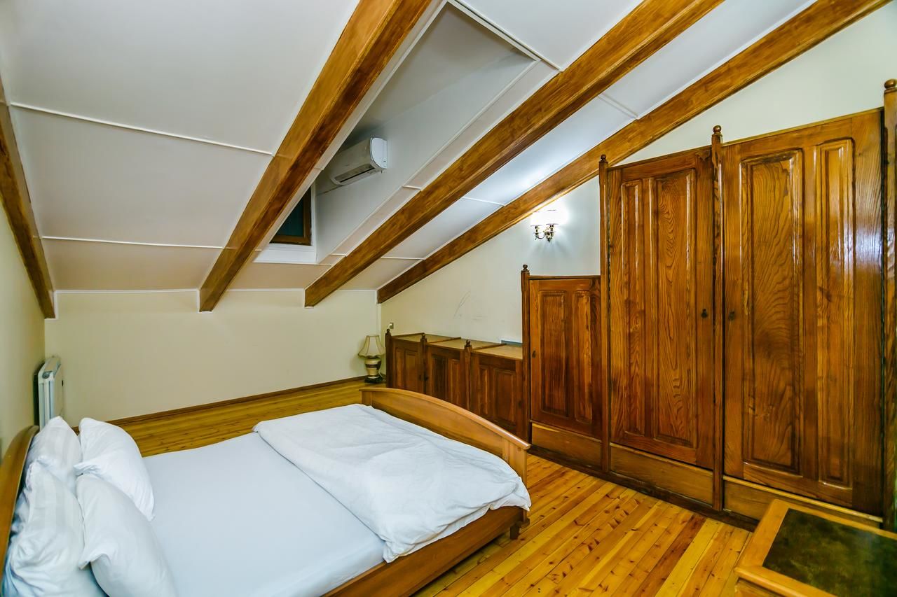 Апартаменты VIP Apartment On Shaurma 6 Rooms Баку-24