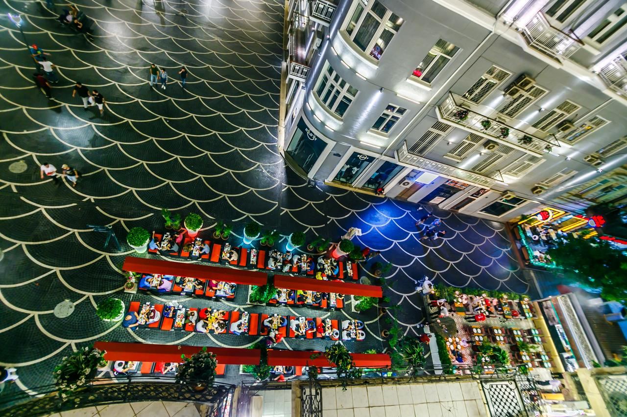 Апартаменты VIP Apartment On Shaurma 6 Rooms Баку-7