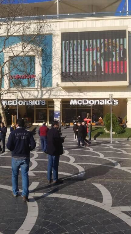 Апартаменты VIP Apartment On Shaurma 6 Rooms Баку-58