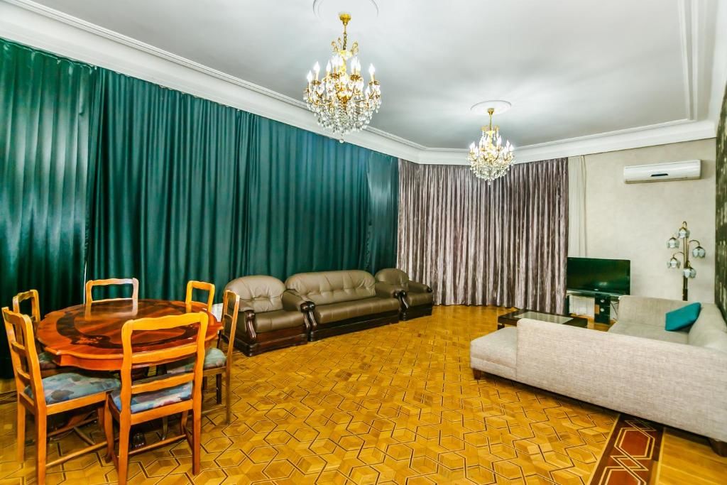 Апартаменты VIP Apartment On Shaurma 6 Rooms Баку-66
