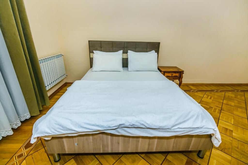 Апартаменты VIP Apartment On Shaurma 6 Rooms Баку-79