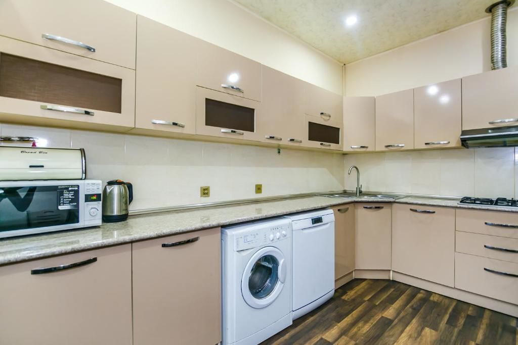 Апартаменты VIP Apartment On Shaurma 6 Rooms Баку-87