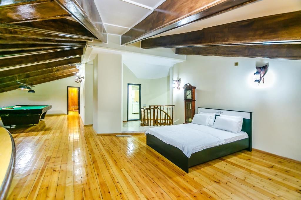 Апартаменты VIP Apartment On Shaurma 6 Rooms Баку-99