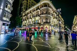 Апартаменты VIP Apartment On Shaurma 6 Rooms Баку Апартаменты с балконом-67