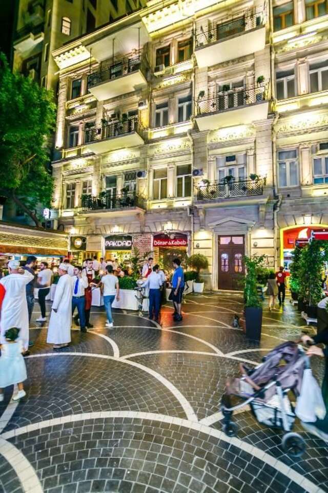 Апартаменты VIP Apartment On Shaurma 6 Rooms Баку-67