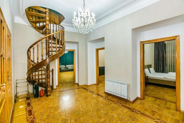 Апартаменты VIP Apartment On Shaurma 6 Rooms Баку-83